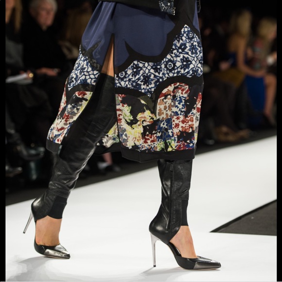 NIB Runway Concorde High-Heel Thigh-High Boot - Picture 6 of 12